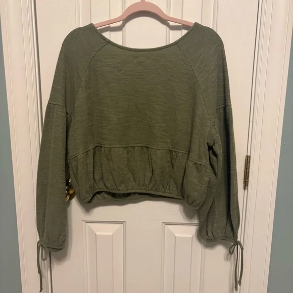 Aerie Endless Summer Cropped Sweatshirt Womens Small Olive Green Long Tie Sleeve - Picture 2 of 16